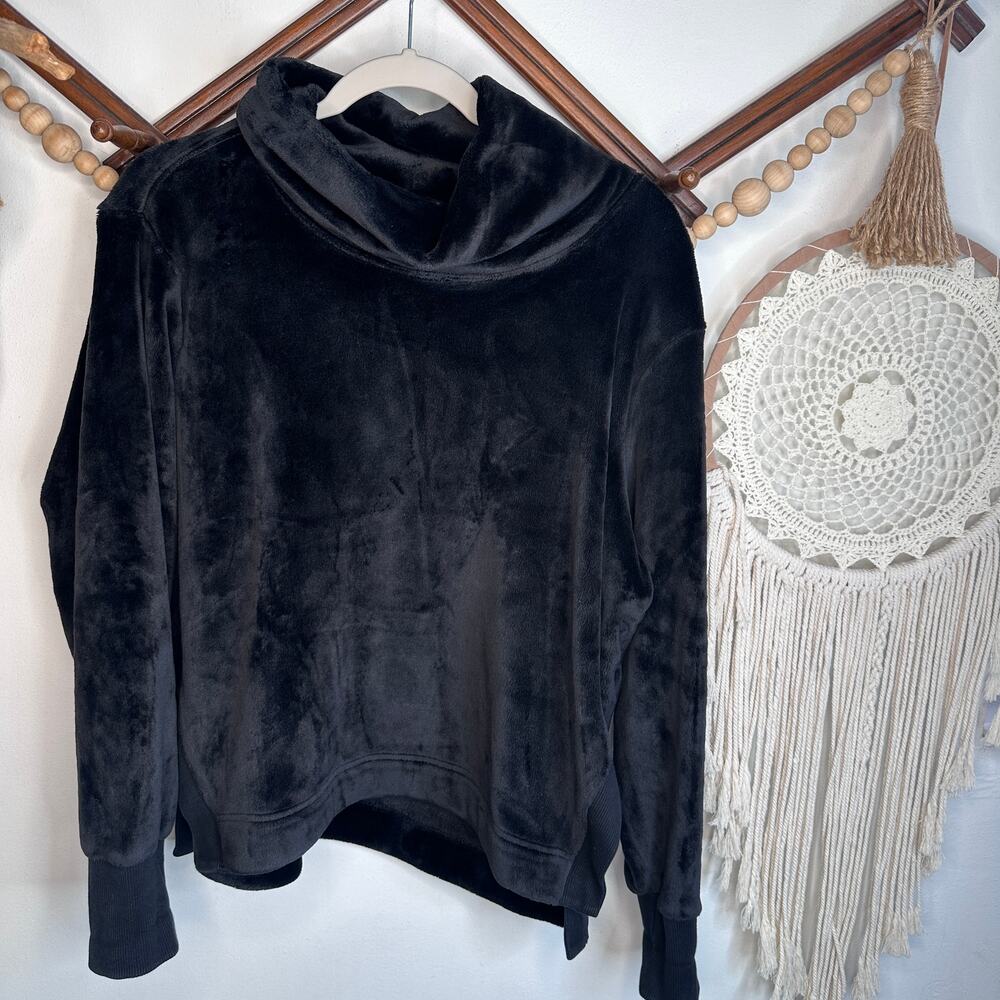 Athleta Black Velvet Velour Mock Neck Pullover